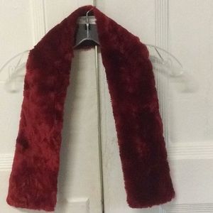 LA MAISON DE LA FAUSSE FOURRURE PARIS